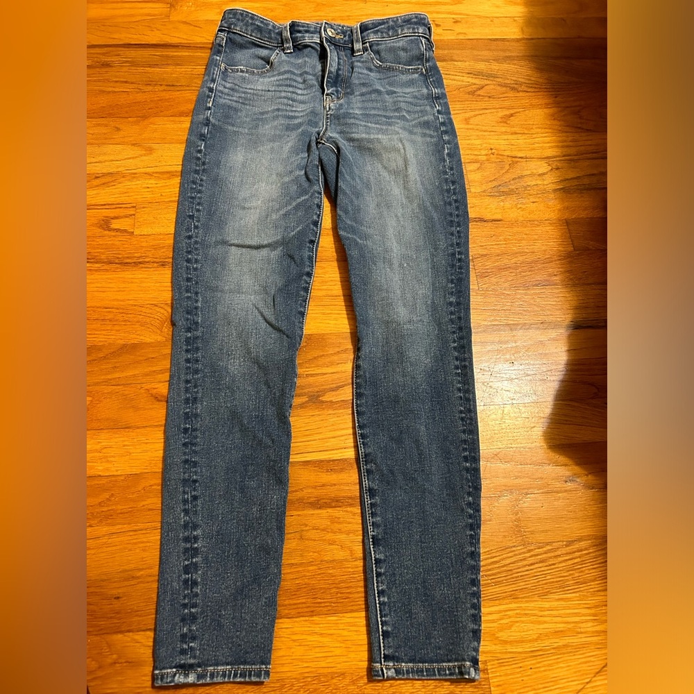 American eagle size 4 skinny jeans